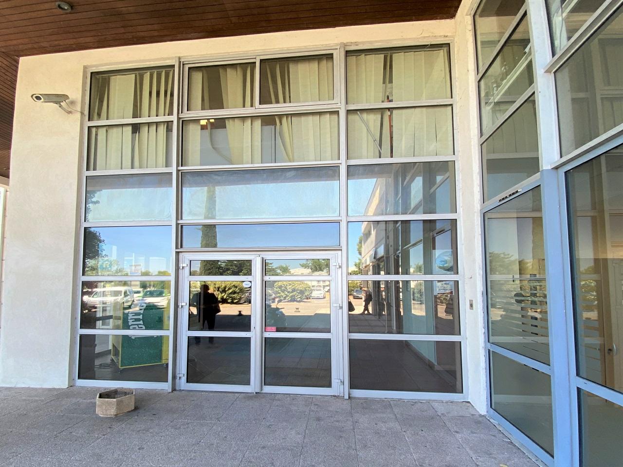Bureau Aix-en-Provence 214m² Location bureau Aix-en-Provence Bouches-du-Rhône OLBUR2204252 1